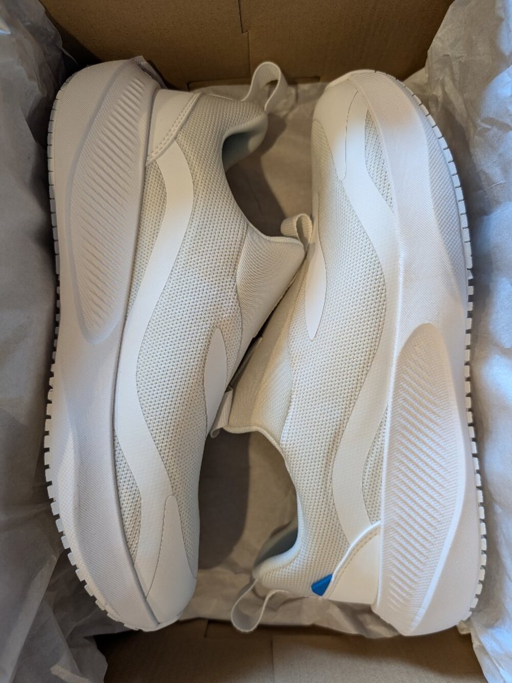Vessi Tidal Slip-On - Warm White - Size 9 - Fully Waterproof